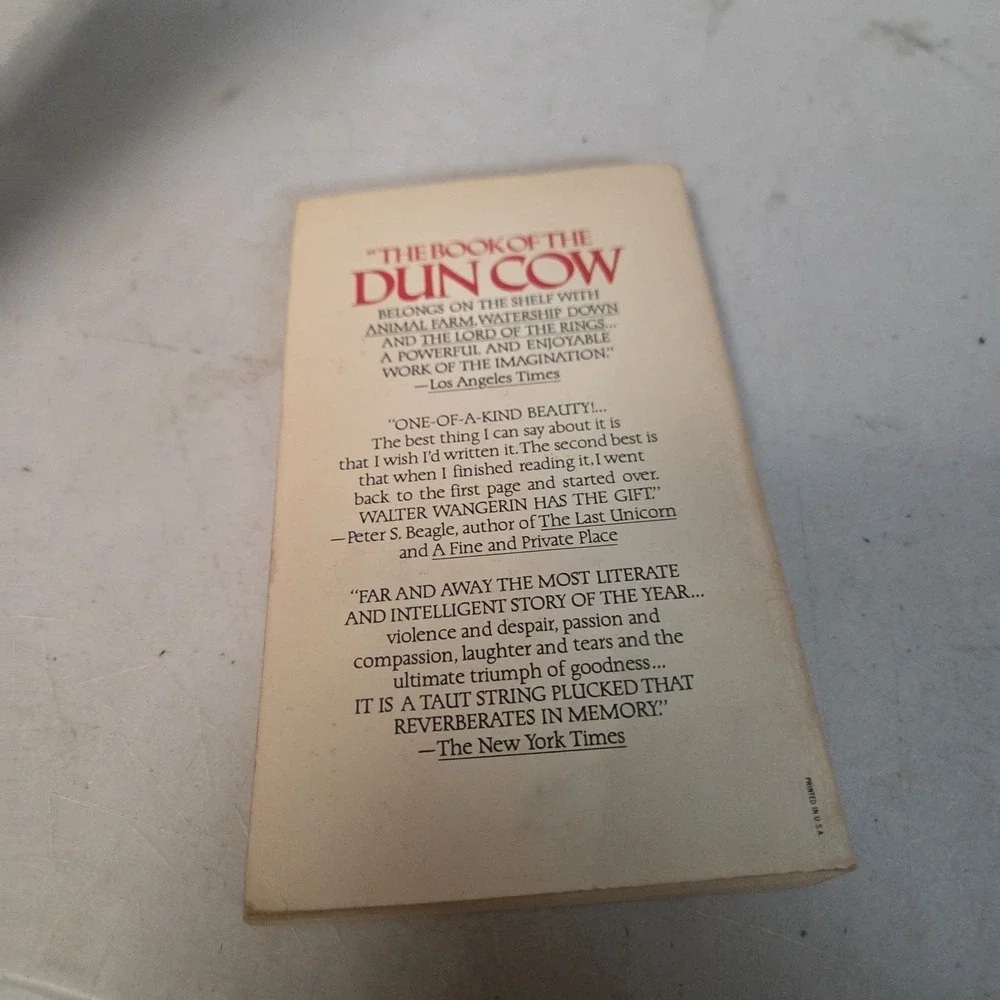 The Book of the Dun Cow Walter Wangerin Jr 1979 1st Pocket Books Print Fantasy